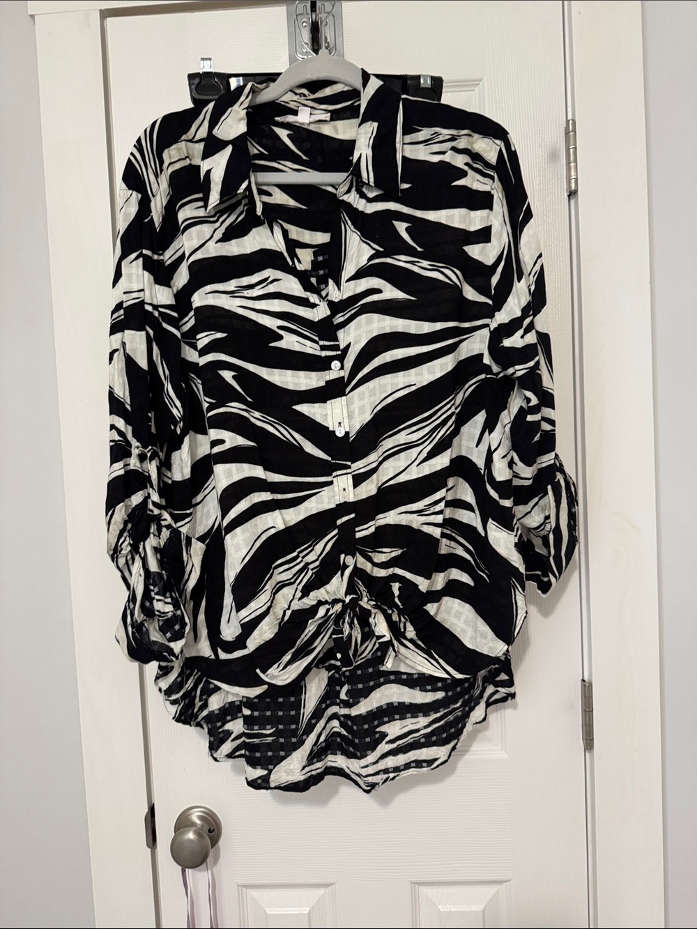 Jane and Delancey Black and White Zebra-Print Button Down Shirt